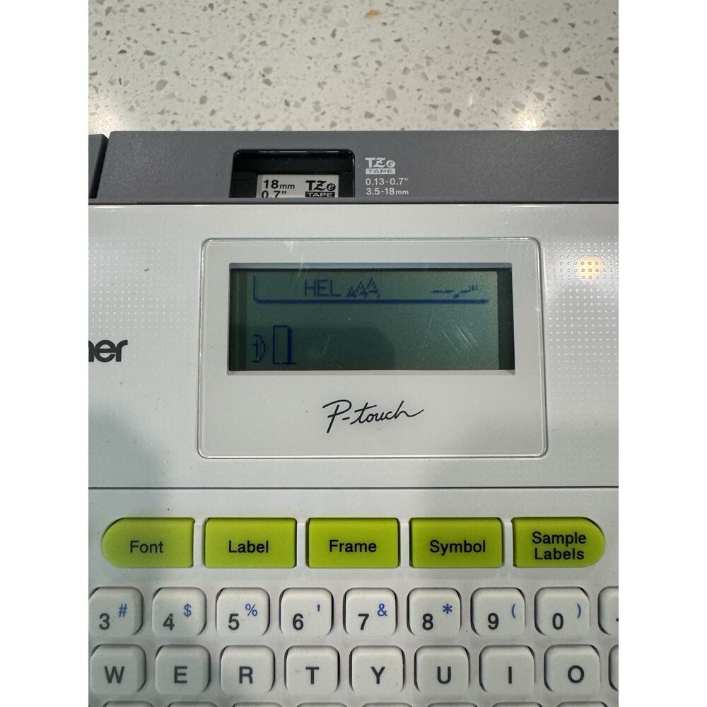 Brother P-touch PT-D400 Compact Desktop Label Maker Tested - Picture 5 of 6
